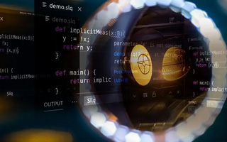 禹城 ,php声明和调用变量的符号是什么？